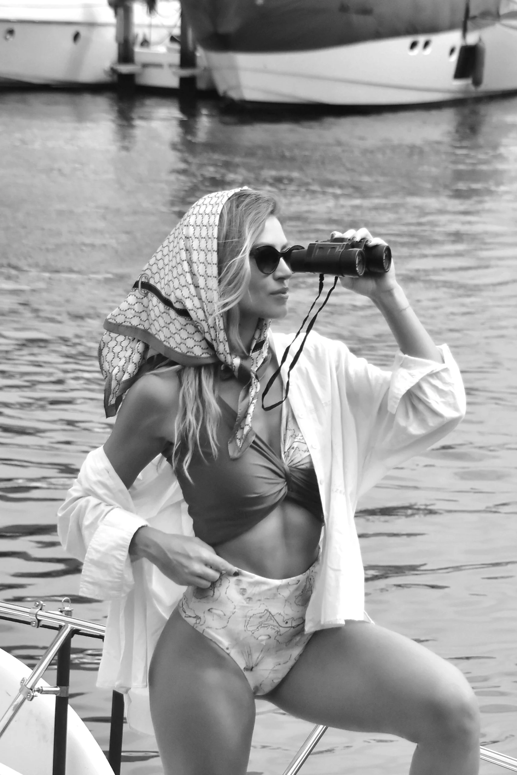 Lookbook de coleção em confecção private label, com styling e produção de moda em Blumenau pelo Studio Sibilio.